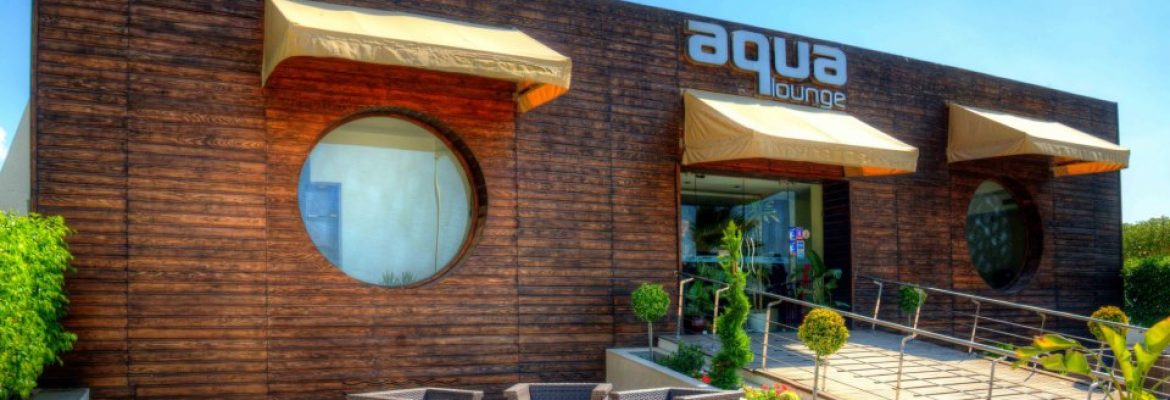 Aqua Lounge